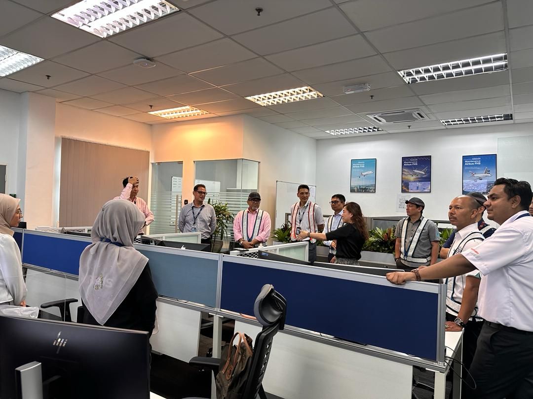 Malaysia's Deputy Minister of Transport Exclusive visit to Sepang Aircraft Engineering