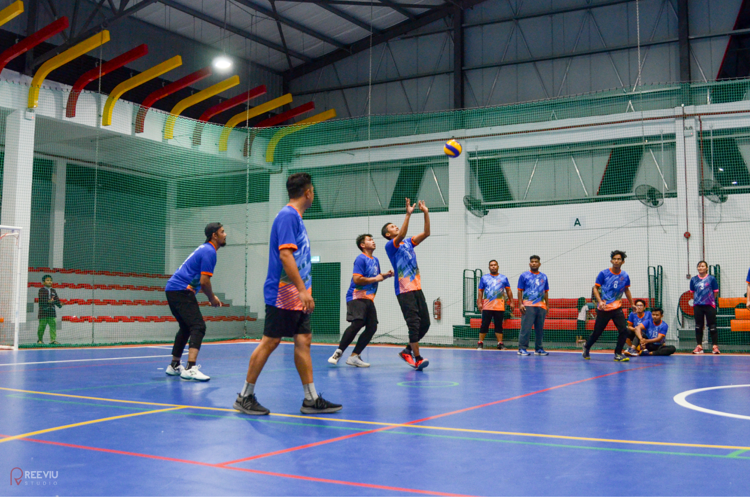 Sepang Aircraft Engineering (SAE) recently organised a volleyball friendly match where our colleagues competed against formidable players from Air Selangor. The competition kept the spirits of those who attended high and their adrenaline pumping throughout.  Players from both sides displayed remarkable sportsmanship and teamwork, showcasing the power of collaboration both in and out of the workplace.  What added an extra layer of excitement to the match was the participation of SAE's Managing Director and Airbus Chief Representative for Malaysia, Mr. Burhanudin Noordin Ali, as one of the players. This not only highlighted SAE's commitment to fostering a close-knit and inclusive environment, but also emphasised the importance of leading by example.  The volleyball event was more than just a game; it was also a reminder that unity and friendly competition can strengthen bonds and boost employee morale, and contribute to a more harmonious work environment. The SAE team can't wait to participate in more of such e