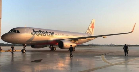 JETSTAR ASIA AIRBUS A320 AIRCRAFT ARRIVES AT SEPANG AIRCRAFT ENGINEERING